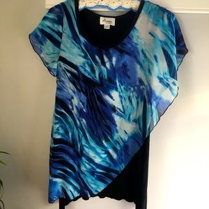 Arianna by Howard’s blue tunic top